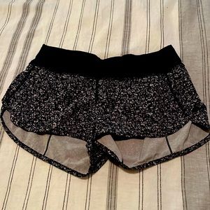 Lululemon size 4 speed ups 2”